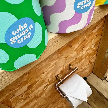 Lakeside Glamping Kingfisher St Columb Major